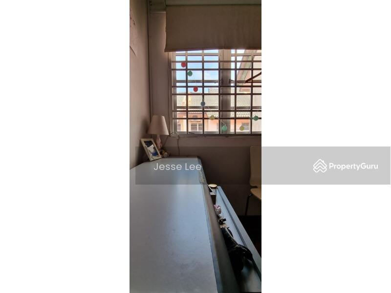 Rumah Teres 2 Tingkat untuk Dijual di Bukit Rahman Putra (Sungai Buloh) - Jesse Lee - PropertyGuru.com.my