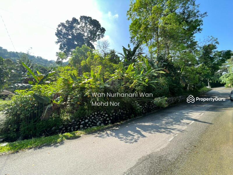 CORNER LOT Bungalow Land Kg Sg Penchala Kuala Lumpur, Kampung Sungai