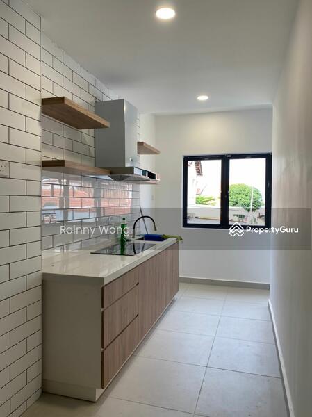Rumah Berkembar untuk Dijual di Tanjung Tokong (Penang) - Rainny Wong - PropertyGuru.com.my