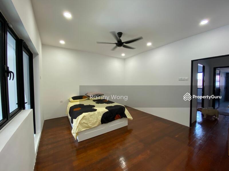 Rumah Berkembar untuk Dijual di Tanjung Tokong (Penang) - Rainny Wong - PropertyGuru.com.my
