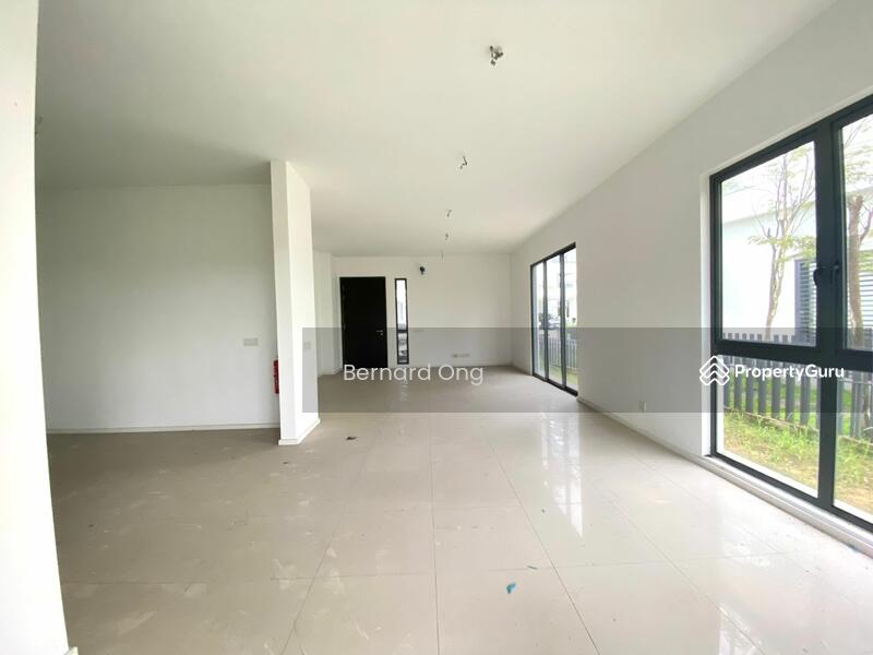 3-storey Terraced House for Sale in Tamansari (Rawang) - Bernard Ong - PropertyGuru.com.my