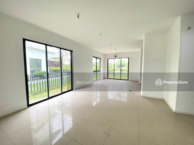3-storey Terraced House for Sale in Tamansari (Rawang) - Bernard Ong - PropertyGuru.com.my