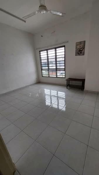 2-storey Terraced House for Sale in Saujana Utama (Puncak Alam) - Eda Zainal - PropertyGuru.com.my
