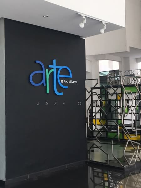 Kondominium untuk Dijual di Arte Condominium - Jaze Ong - Entrance - PropertyGuru.com.my