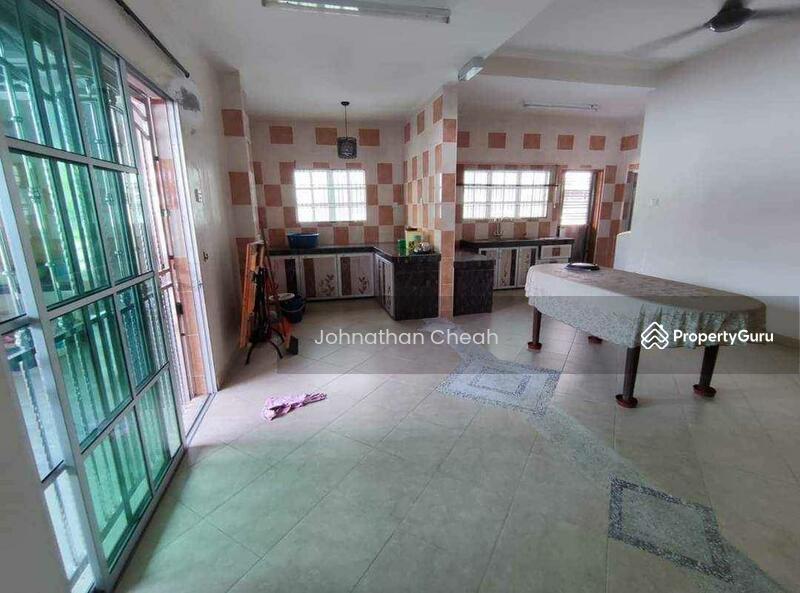 Kampung Boyan, Taiping, Perak, 5 Bedrooms, 1500 sqft, 2storey Terraced