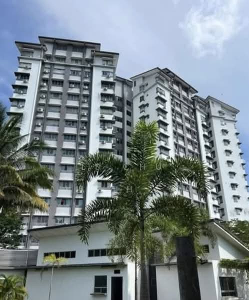 Condominium for Sale at Lagoon Suites - LS Chu - Exterior - PropertyGuru.com.my