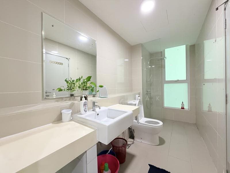 Ruang Niaga untuk Disewa di Kota Kinabalu (Sabah) - Yvonne Sak - Bathroom - PropertyGuru.com.my