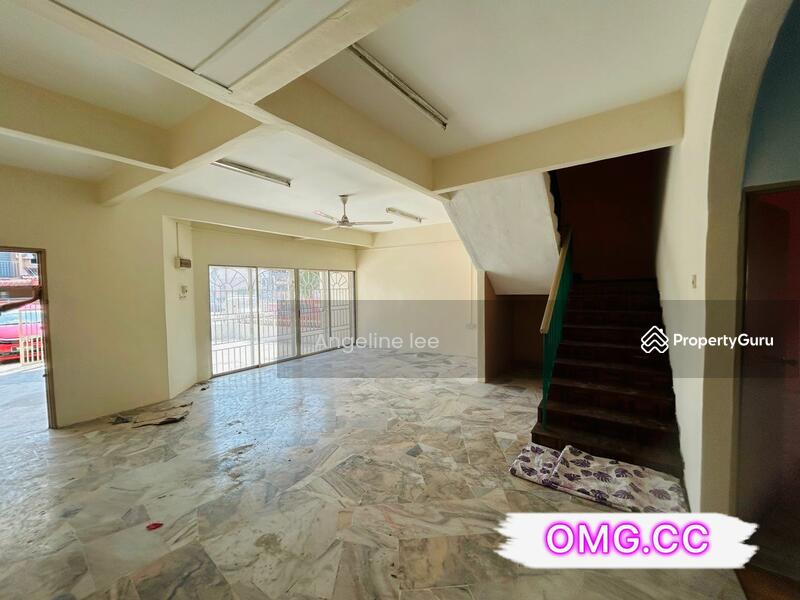 Sewa Kampung Jawa Double Storey End Lot, Klang, Selangor, 4 Bedrooms, 1320 sqft, 2storey