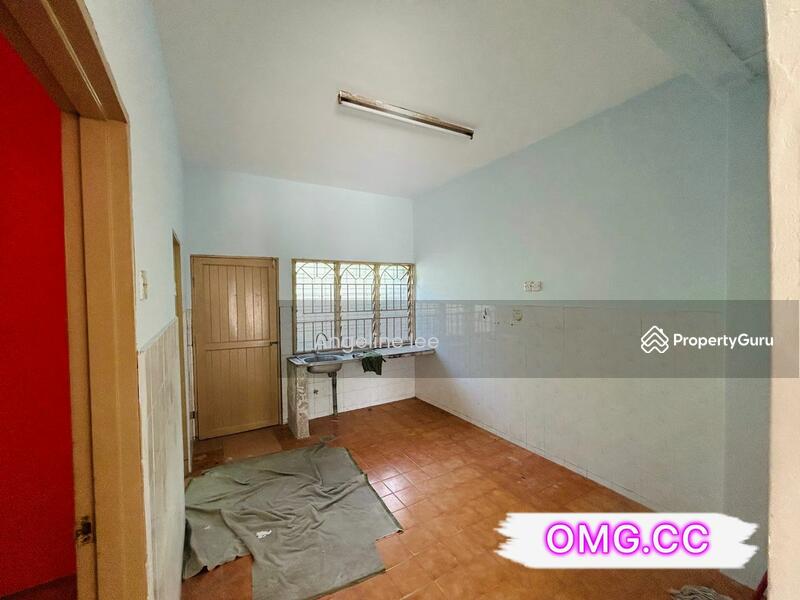 Sewa Kampung Jawa Double Storey End Lot, Klang, Selangor, 4 Bedrooms, 1320 sqft, 2storey