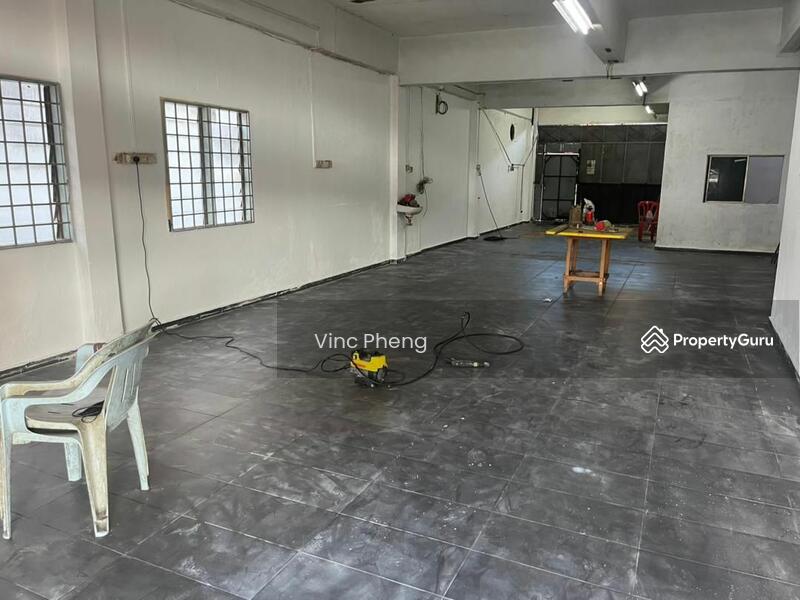 FACING MAINROAD! Ground floor Taman Bachang Baru, near Malim Jaya