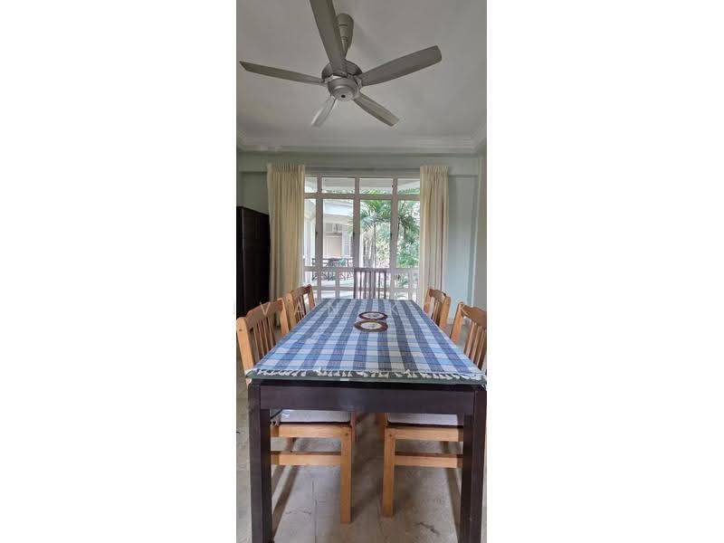 Kondominium untuk Disewa di Bungaraya Condominium - Ivan Kok - Dining Room - PropertyGuru.com.my
