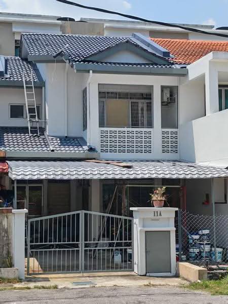 2-storey Terraced House for Sale in Serdang (Seri Kembangan) - David Lao - Exterior - PropertyGuru.com.my