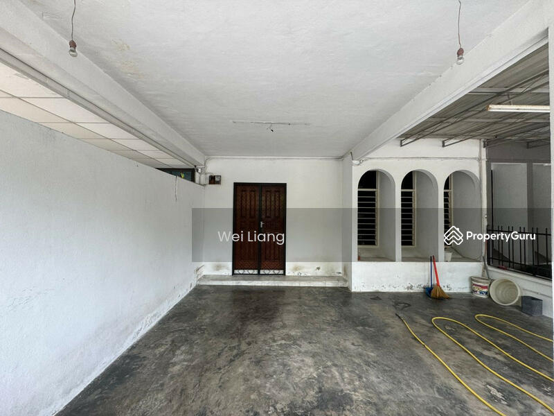 1211sf Basic Fitting Prime Location Easy Access, Ayer Itam, Timor Laut