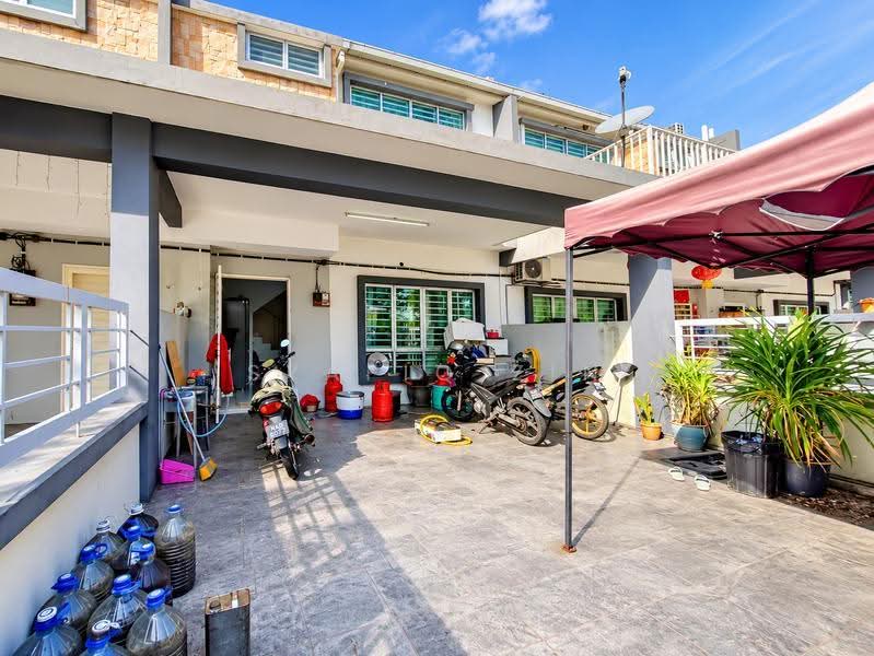 2-storey Terraced House for Sale in Semenyih (Selangor) - SYAFIQ ZIN - Exterior - PropertyGuru.com.my