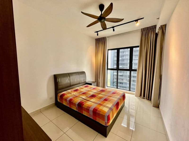 Servis Apartment untuk Disewa di Setia City Residences - Hailey Ho - Bedroom - PropertyGuru.com.my
