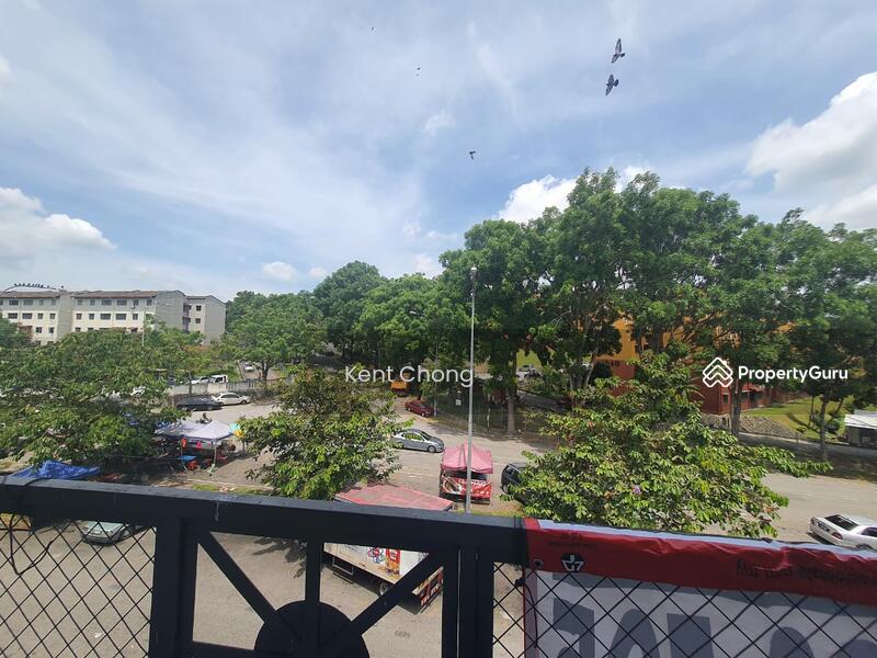 For Sale - RETAIL SHOP & OFFICE