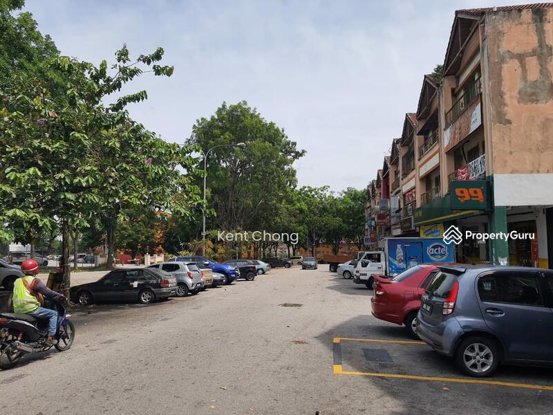 For Sale - RETAIL SHOP & OFFICE