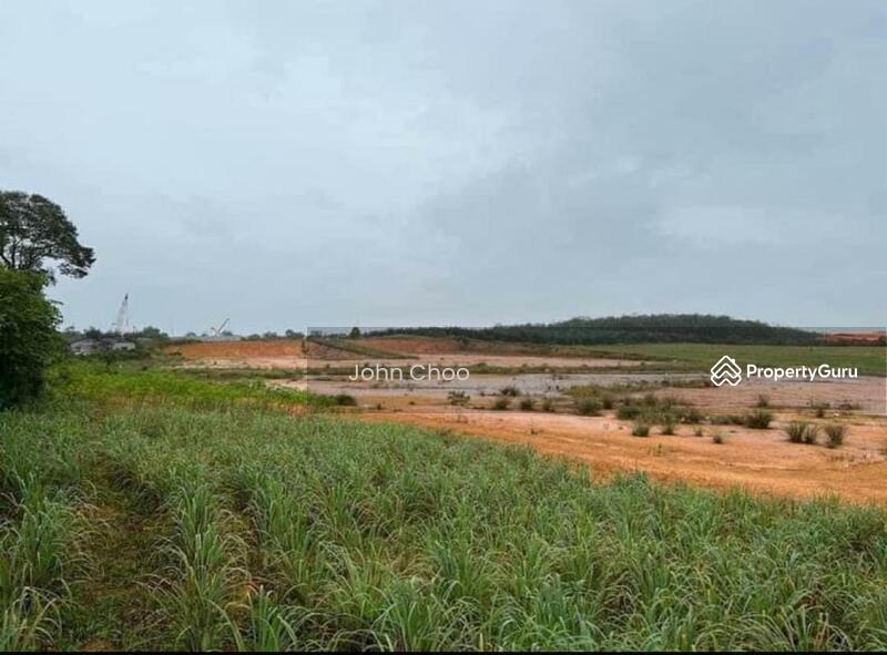 Seelong Senai 7.5 acres Converted light Industry land For Sale