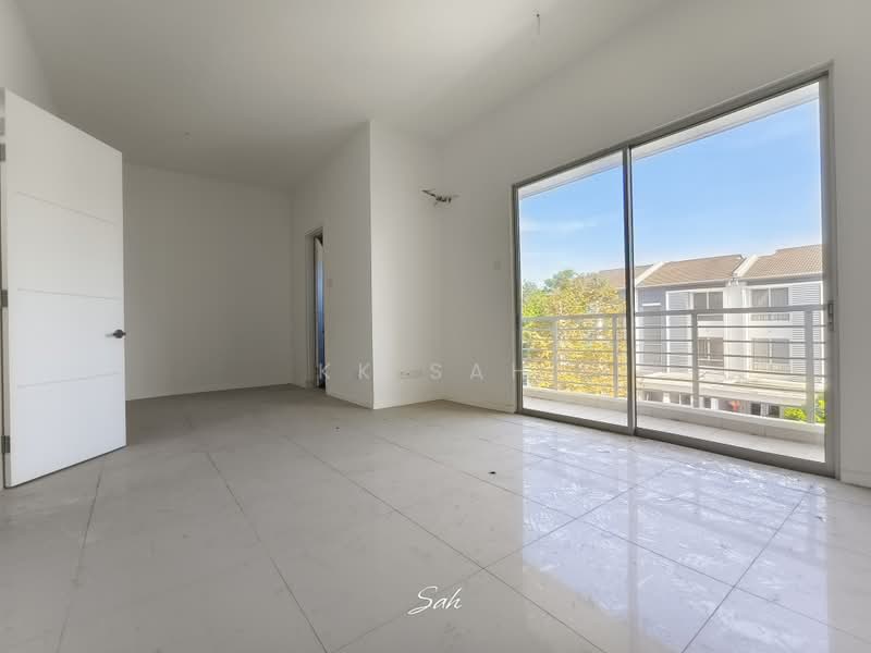 3-storey Terraced House for Sale in Bandar Teknologi Kajang (Kajang) - KK Sah - PropertyGuru.com.my