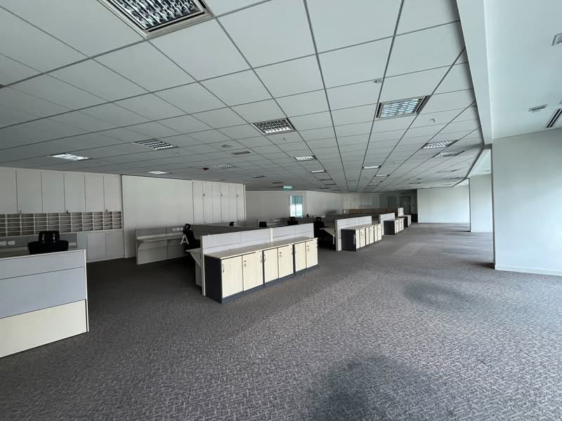 Office for Rent in KLCC (KL City Centre) - Anna Lim - Workstation - PropertyGuru.com.my