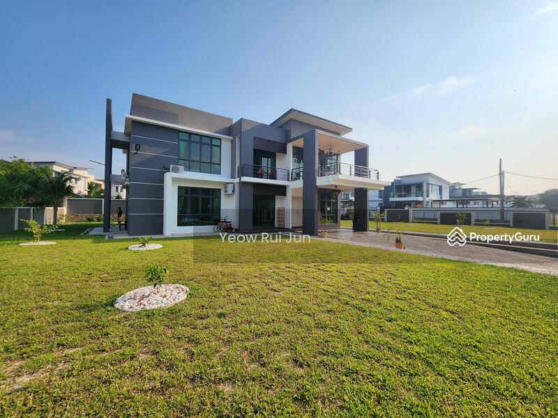 Bungalow at Ayer Keroh, Ayer Keroh, Melaka, 6 Bedrooms, 4300 sqft, Bungalow House For Rent, by