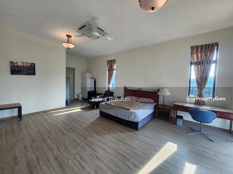 Bungalow at Ayer Keroh, Ayer Keroh, Melaka, 6 Bedrooms, 4300 sqft, Bungalow House For Rent, by