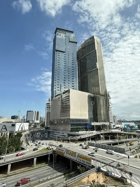 Service Residence for Rent at Pinnacle Petaling Jaya - Kayden Fong - Exterior - PropertyGuru.com.my