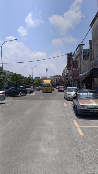 Untuk Dijual - Pusat Dagangan Deluxe,Jalan Deluxe