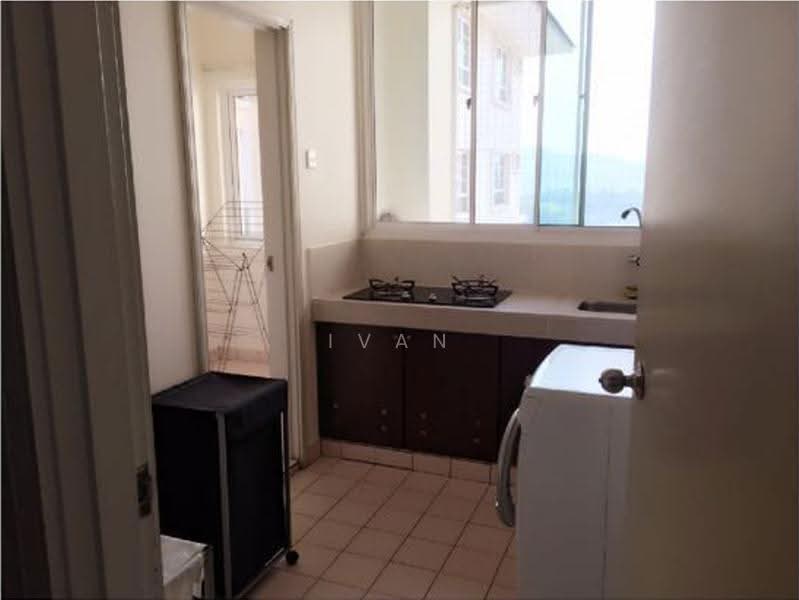 Kondominium untuk Dijual di Li Villas - Ivan Kok - Kitchen - PropertyGuru.com.my