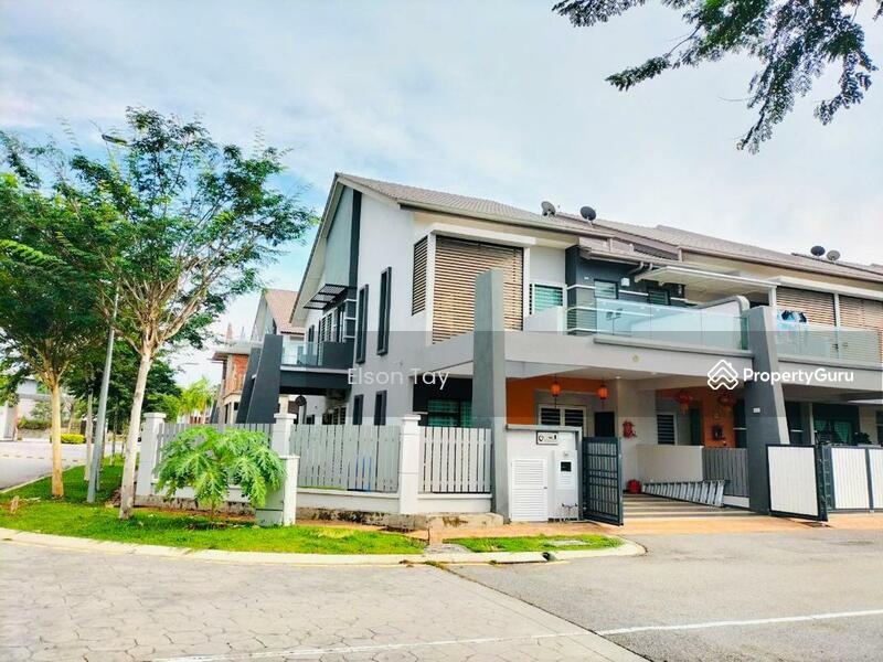 Corner lot Batu berendam Gangsa impian Freehold Melaka For Sale double Storey Terrace house