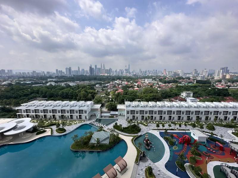 Kondominium untuk Dijual di d'Brightton - Kenny YL - Exterior - PropertyGuru.com.my