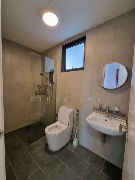 Servis Apartment untuk Dijual di East Parc @ Manjalara - Ethan Swe - Bathroom - PropertyGuru.com.my