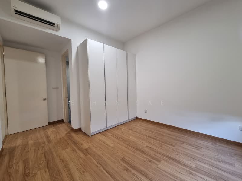 Servis Apartment untuk Dijual di East Parc @ Manjalara - Ethan Swe - Bedroom - PropertyGuru.com.my