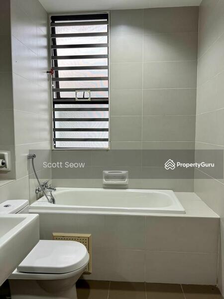 Untuk Disewa - Terrace house at Bayan Lepas