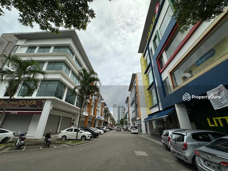 For Sale - Taman Seri Kota Puteri Jalan Kempas 1B 3 Storey Shoplot for Sale