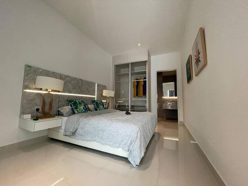 Kediaman Servis untuk Dijual di Twin Tower Residence - Darryl Kee - PropertyGuru.com.my