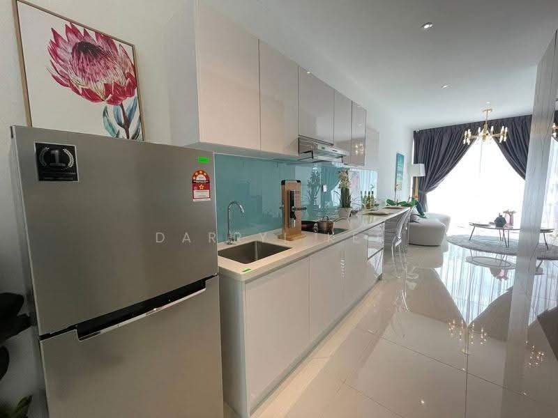 Kediaman Servis untuk Dijual di Twin Tower Residence - Darryl Kee - PropertyGuru.com.my