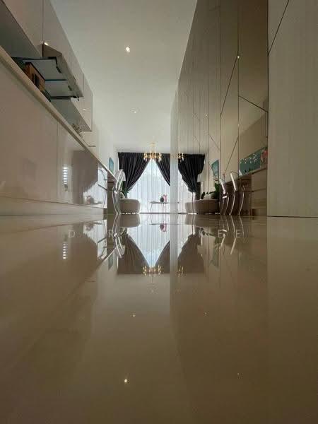 Kediaman Servis untuk Dijual di Twin Tower Residence - Darryl Kee - PropertyGuru.com.my