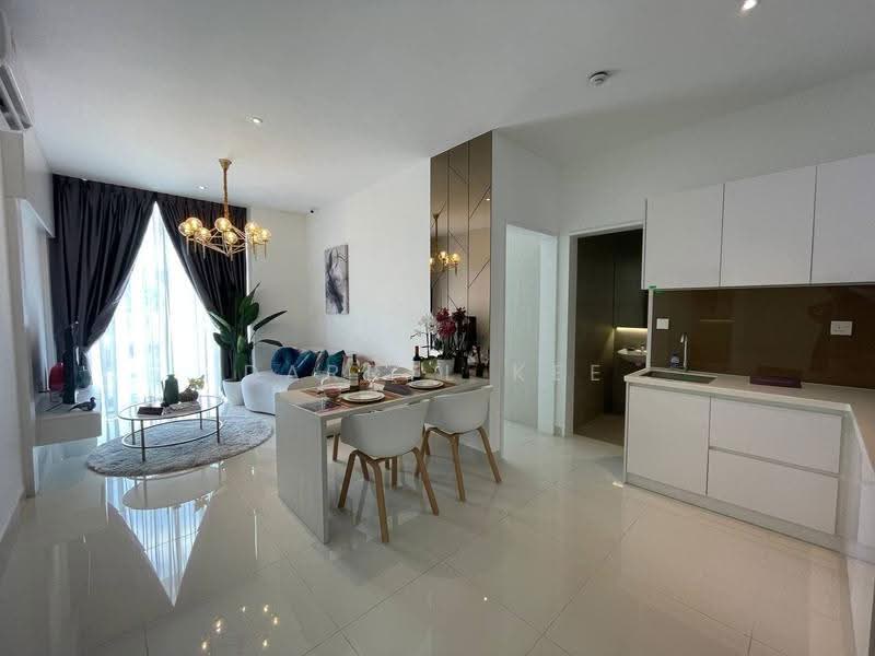 Kediaman Servis untuk Dijual di Twin Tower Residence - Darryl Kee - PropertyGuru.com.my