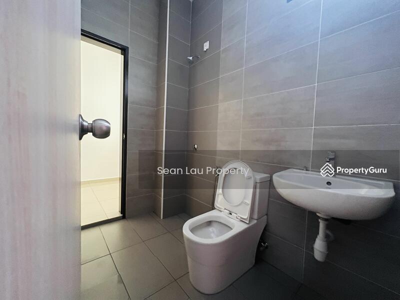 For Sale - BANDAR LAYANGKASA