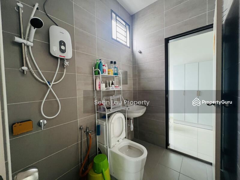 For Sale - BANDAR LAYANGKASA