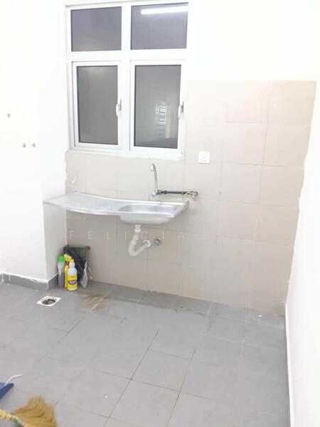 For Rent - SkyLake Residence