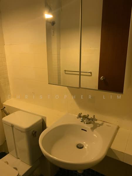 Kondominium untuk Dijual di Kampung Warisan - Christopher Lim - Bathroom - PropertyGuru.com.my