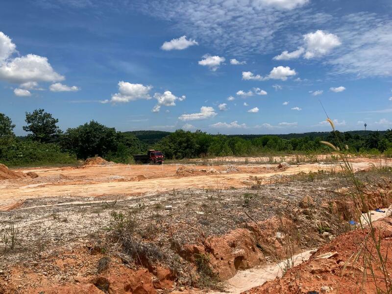 For Sale - Bungalow Lot for Sale in Mukim Labu Sepang Selangor