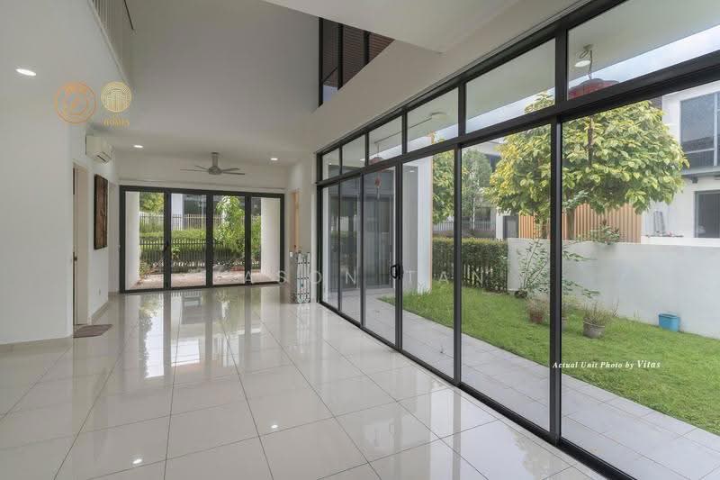 Semi-Detached House for Sale in Setia Alam (Selangor) - Jason Tan - Living Room - PropertyGuru.com.my