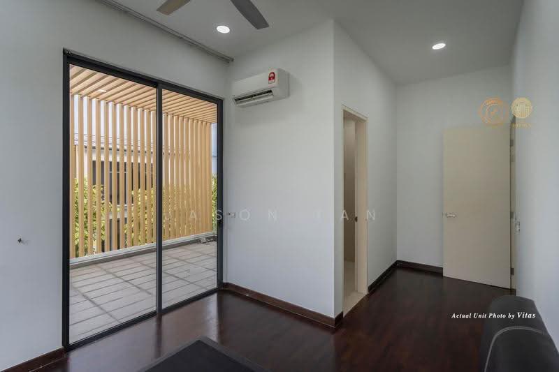 Semi-Detached House for Sale in Setia Alam (Selangor) - Jason Tan - Balcony - PropertyGuru.com.my