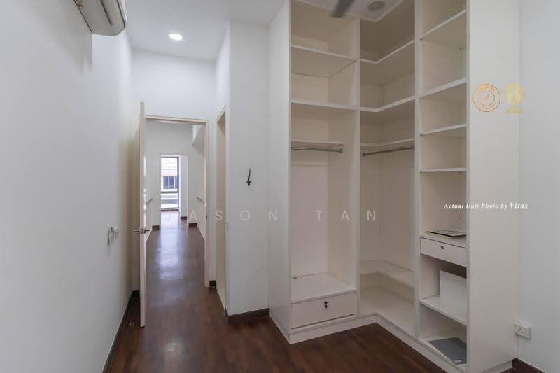 Semi-Detached House for Sale in Setia Alam (Selangor) - Jason Tan - Corridor - PropertyGuru.com.my