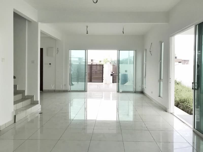 Rumah Banglo untuk Dijual di Kota Kemuning (Shah Alam) - Vincent Tan - Living Room - PropertyGuru.com.my