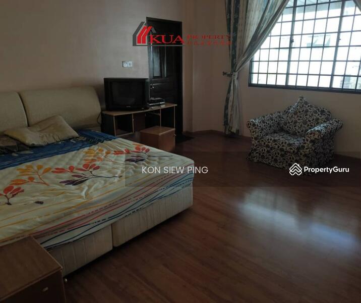 Single Storey SemiDetached House For Sale nearby New World Mart