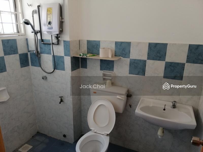 Rumah Teres untuk Disewa di Bandar Putra Permai (Seri Kembangan) - Jack Chai - PropertyGuru.com.my